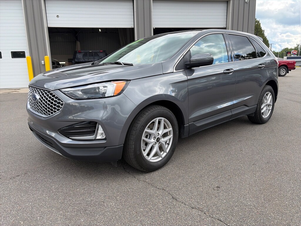 Used 2023 Ford Edge SEL SUV