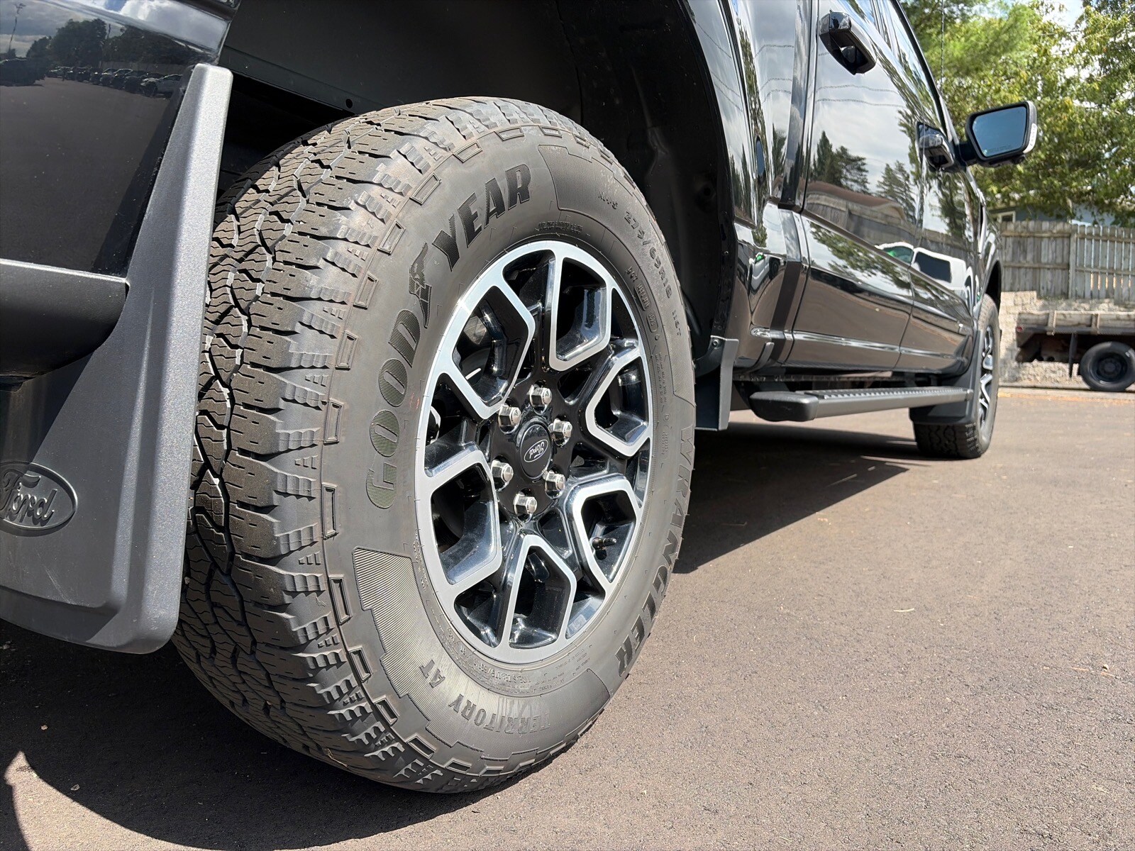 2023 Ford F-150 XLT - Photo 7