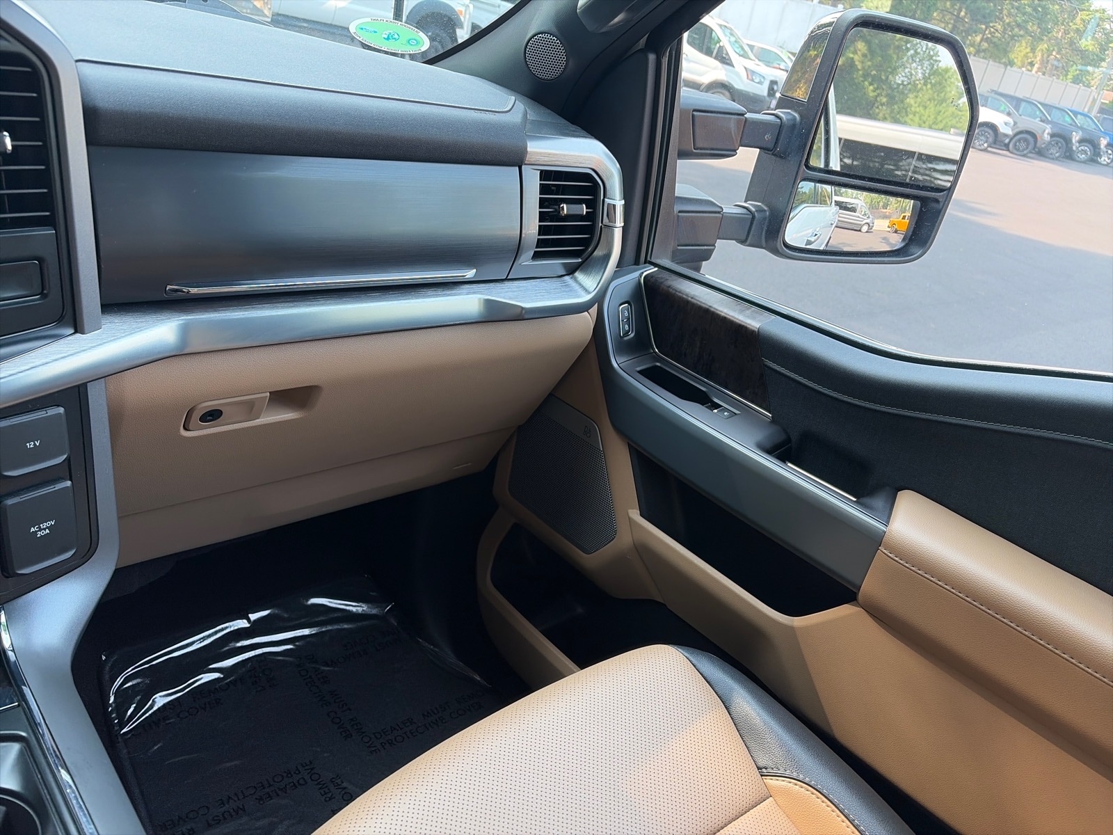 2022 Ford F-150 Lariat - Photo 18