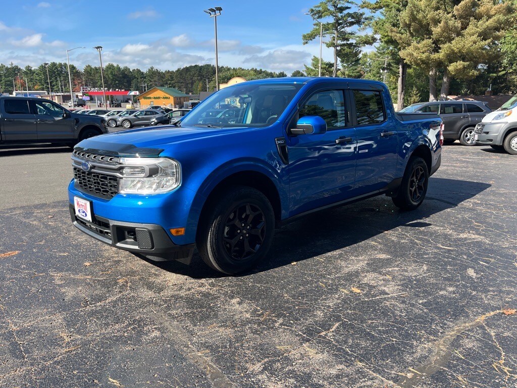 2022 Ford Maverick XLT photo 2