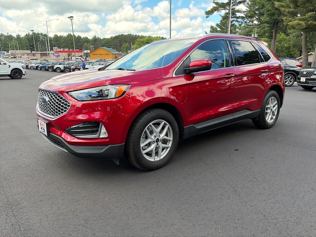 Used 2024 Ford Edge SEL SUV