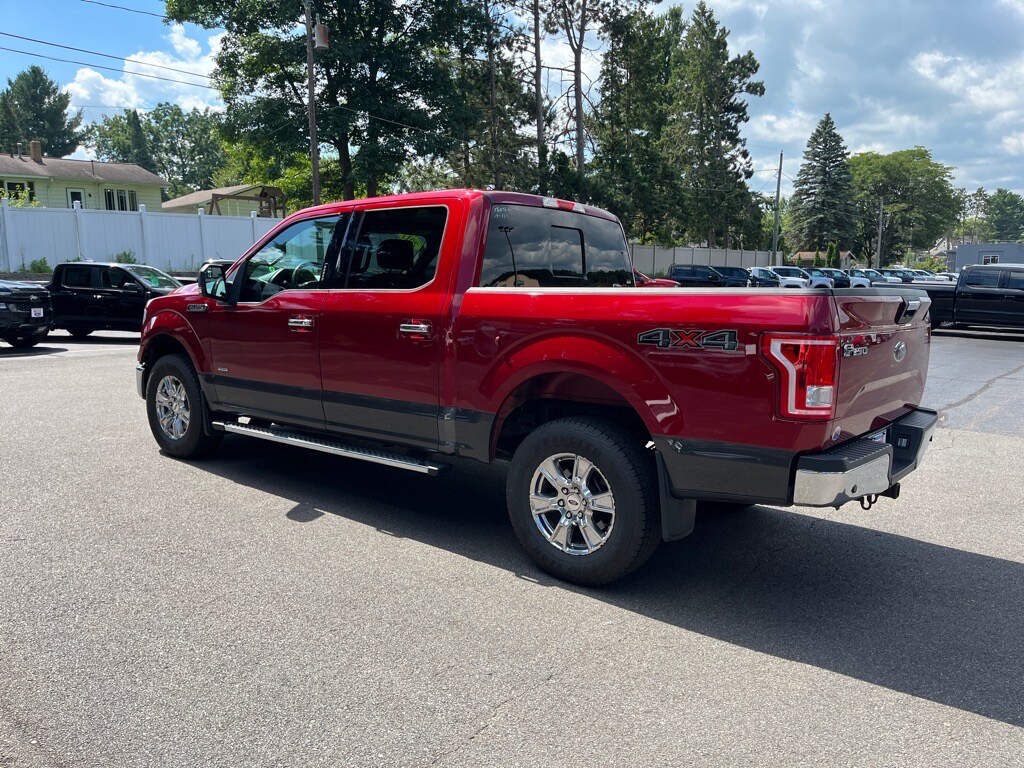 2017 Ford F-150 XLT photo 4