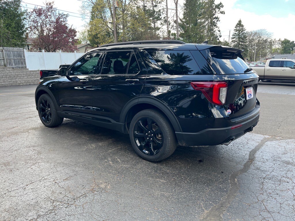 2024 Ford Explorer ST-Line photo 4