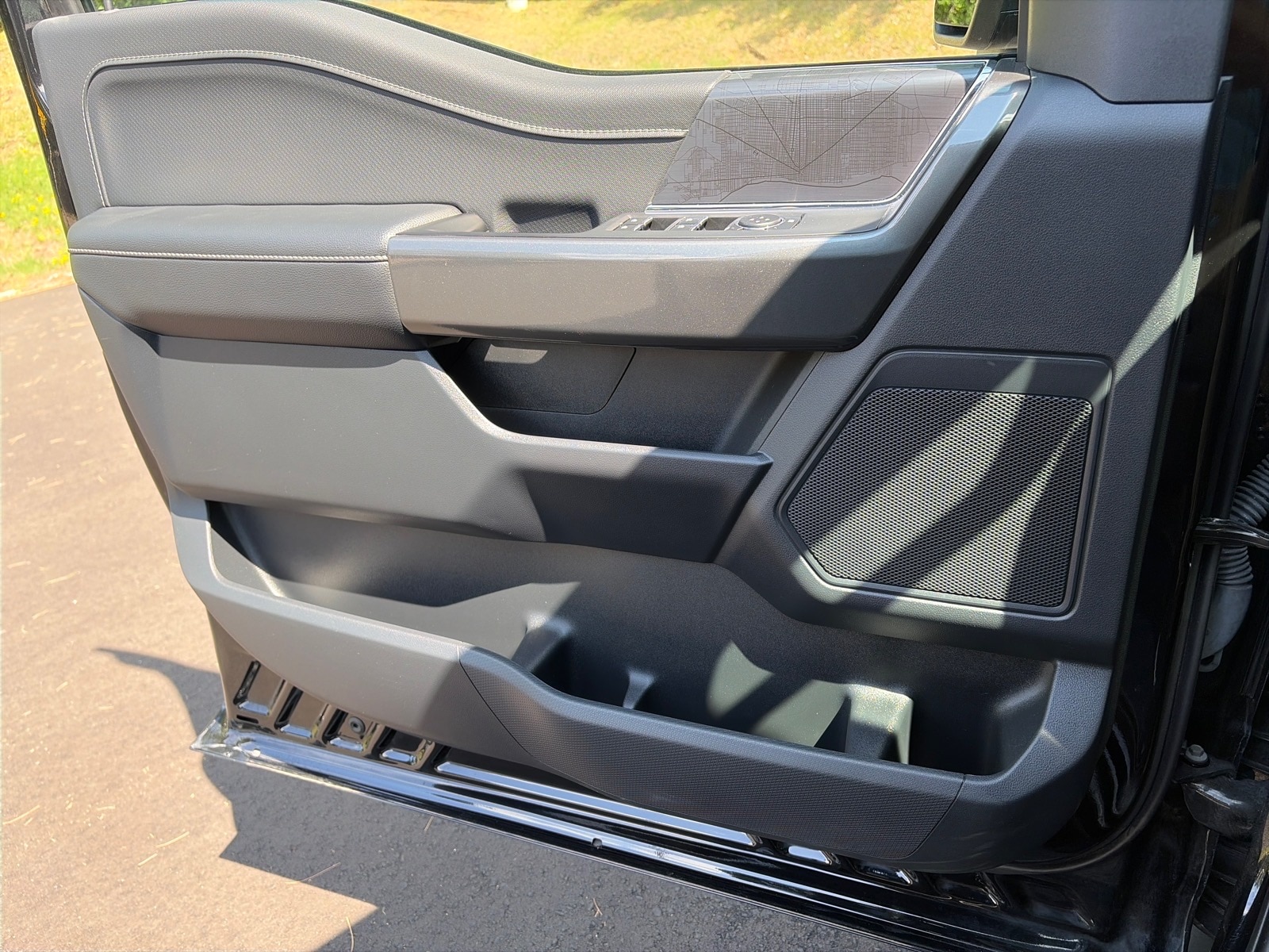 2023 Ford F-150 XLT - Photo 14