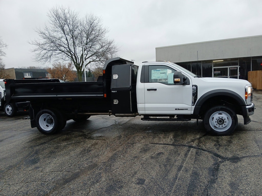 New 2024 Ford F-450 Chassis Truck Regular Cab