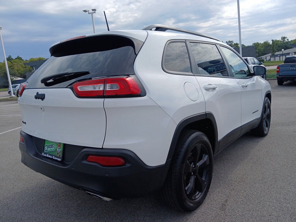 Used 2016 Jeep Cherokee High Altitude SUV