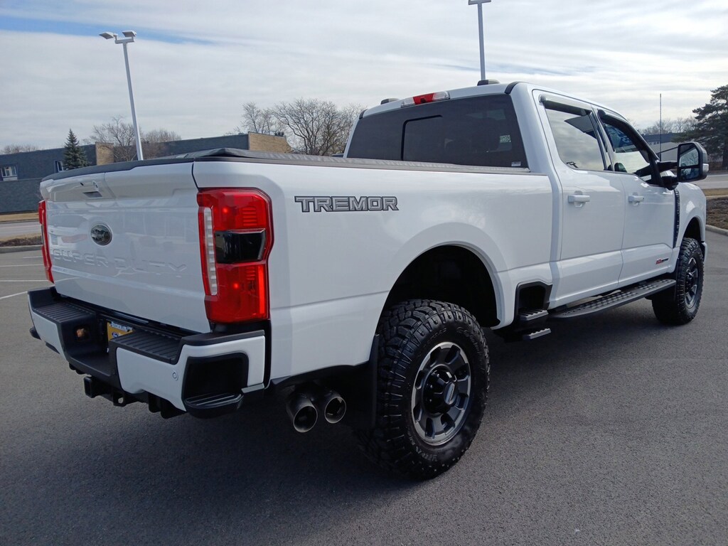 Certified 2024 Ford F-250 Lariat Truck Crew Cab