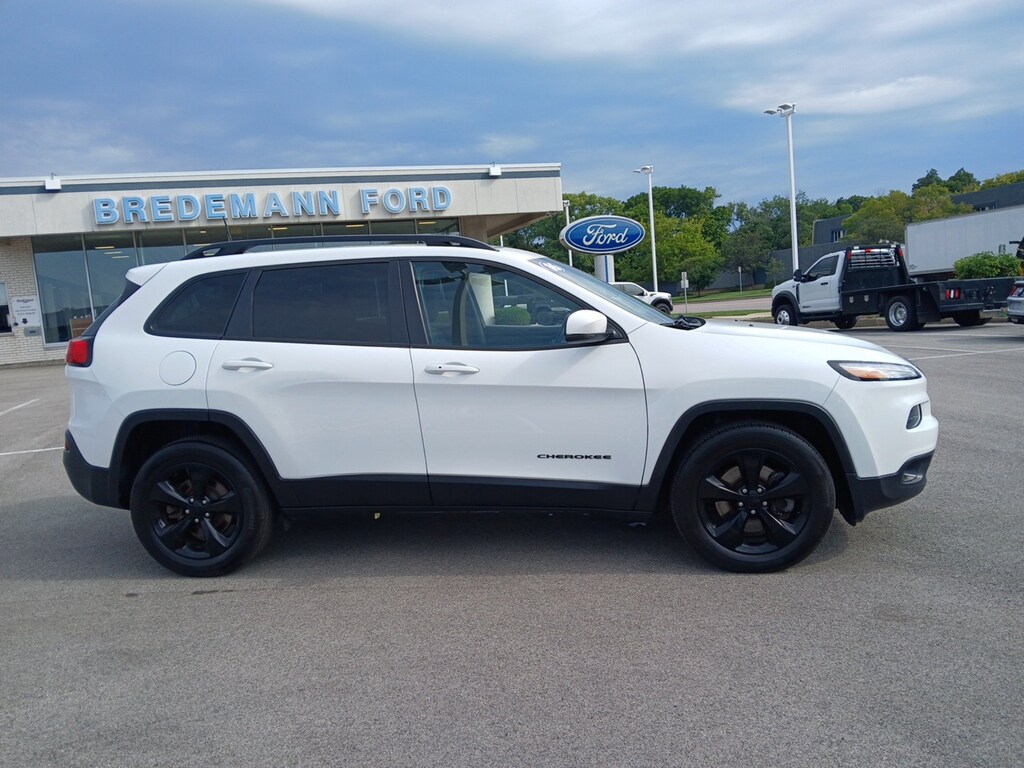 Used 2016 Jeep Cherokee High Altitude SUV