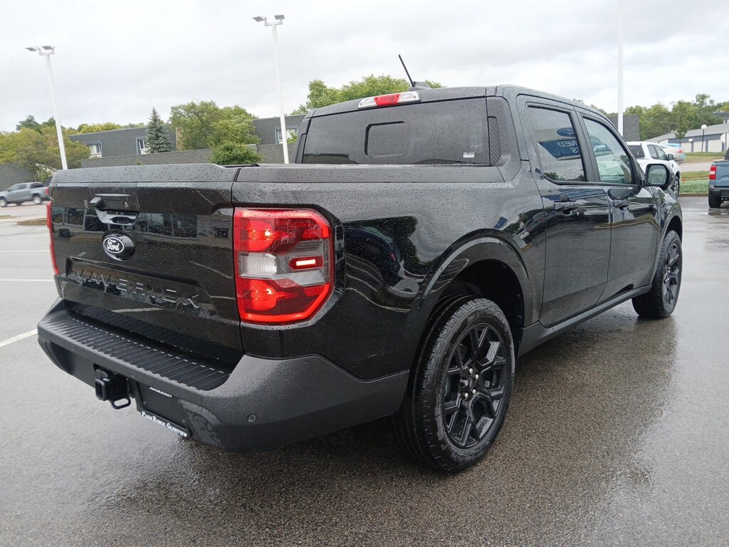 Used 2025 Ford Maverick LARIAT Truck SuperCrew