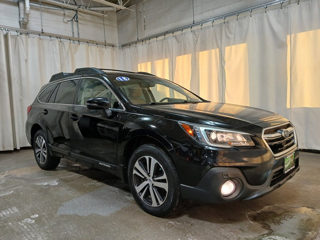 Used 2018 Subaru Outback Limited SUV