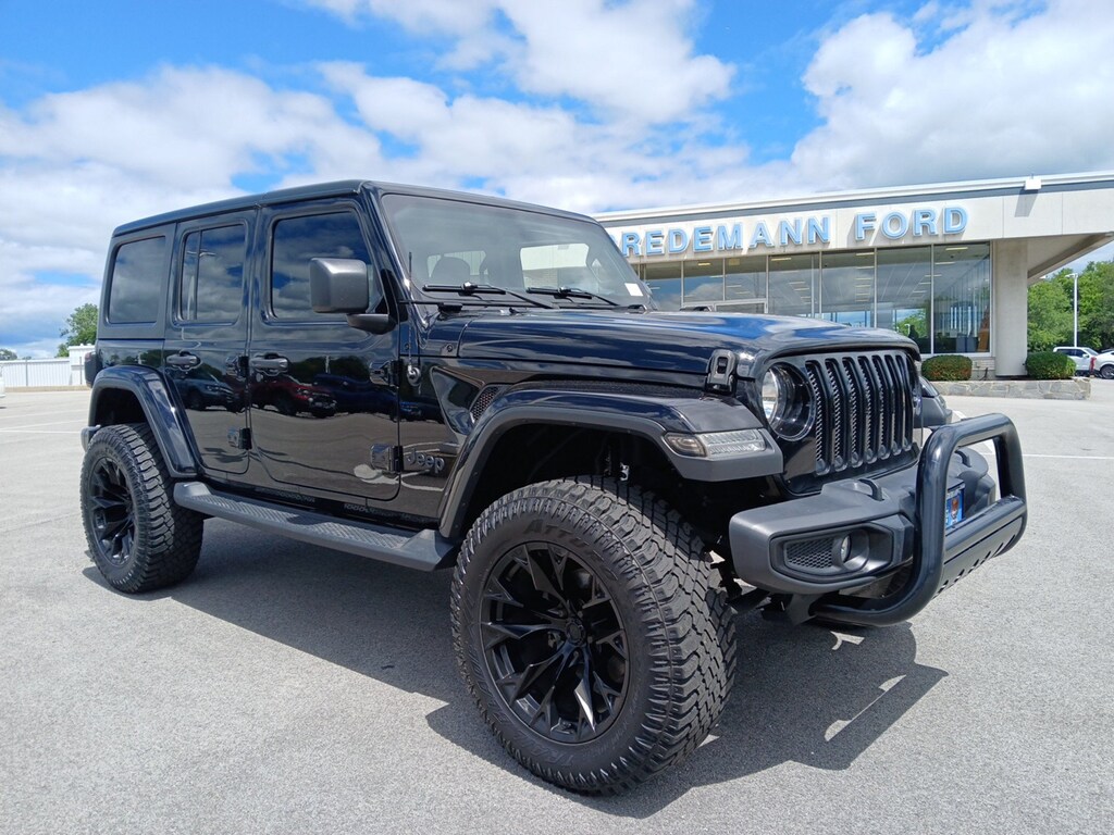 Used 2020 Jeep Wrangler Sahara SUV