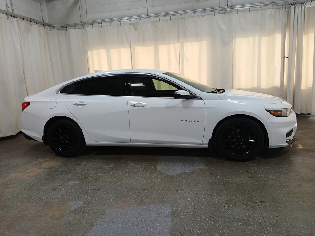 Used 2018 Chevrolet Malibu LT Sedan