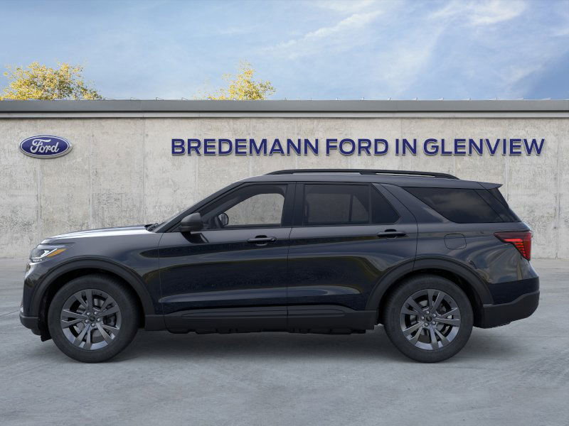2026 Ford Explorer photo 2
