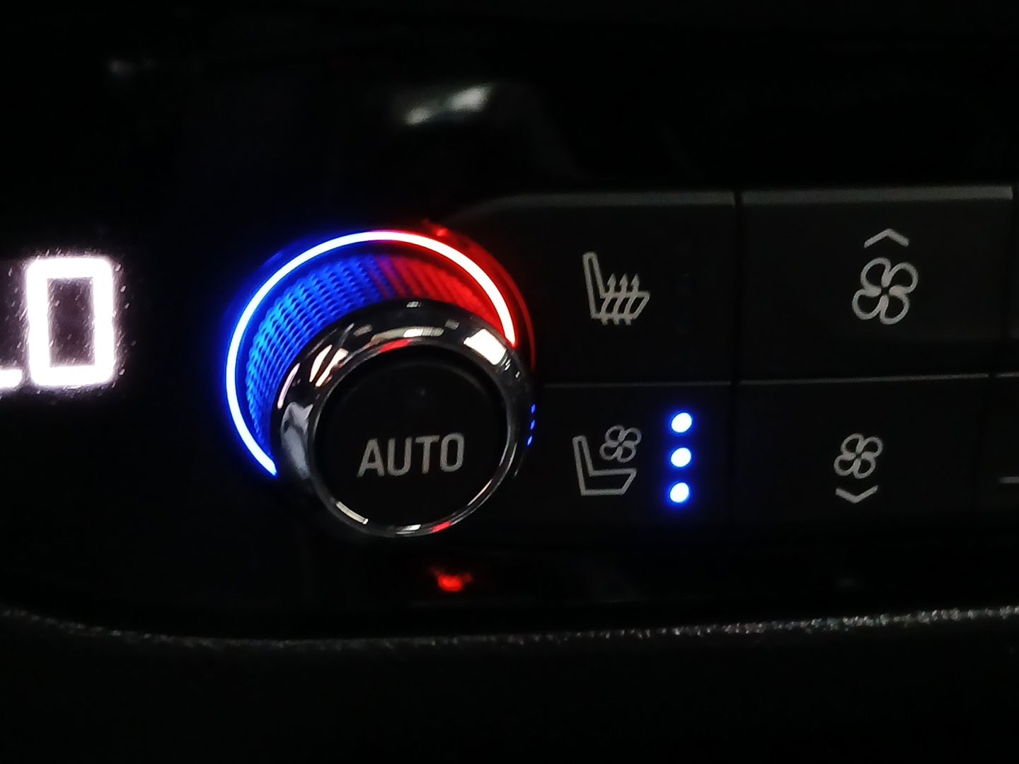 2023 Buick Enclave Premium - Photo 15