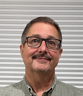 Staff member David Owens from ID_5826d4