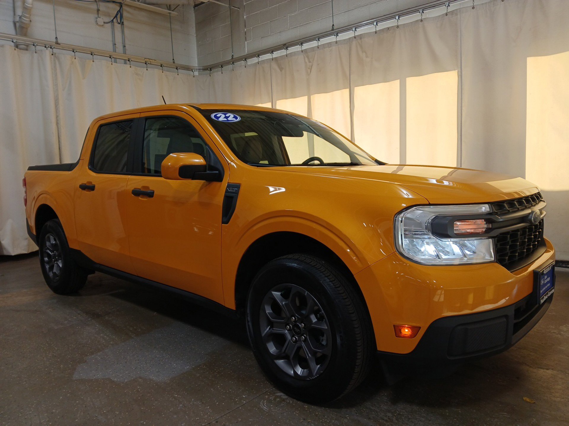 2022 Ford Maverick photo 2