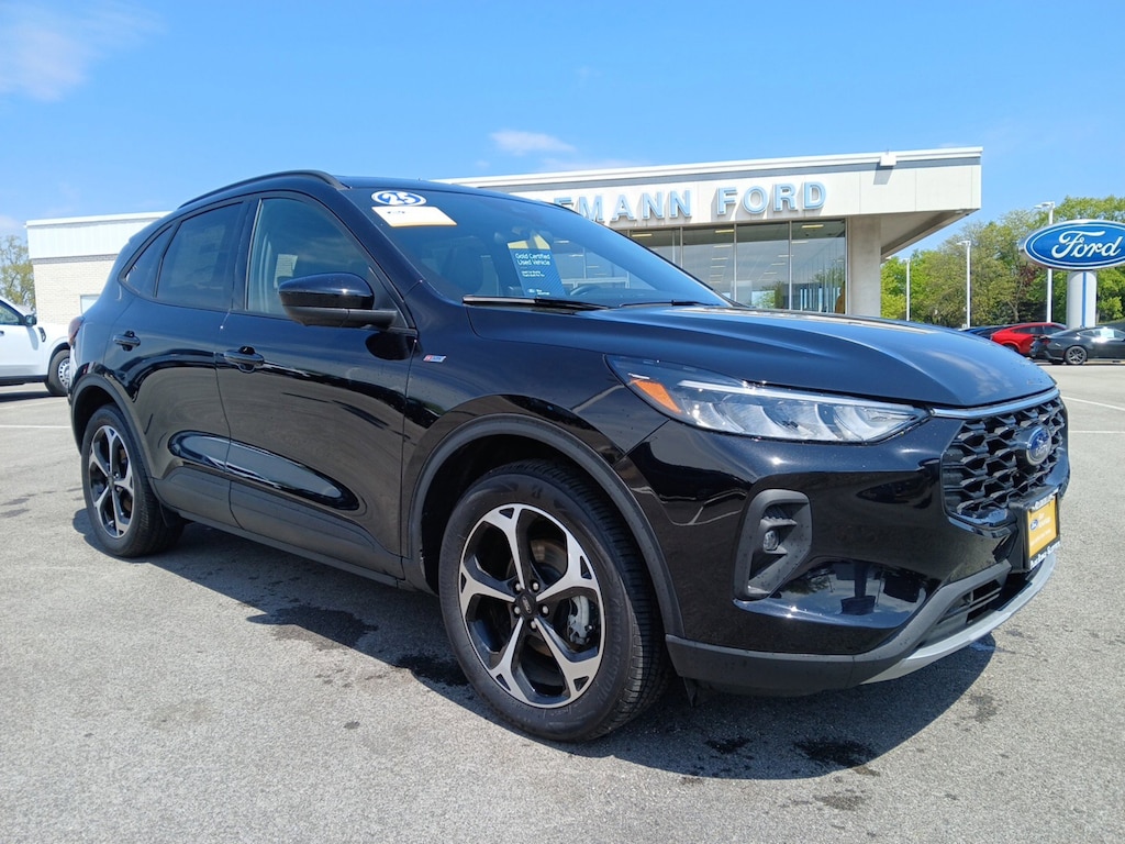 Certified 2025 Ford Escape ST-Line Select SUV