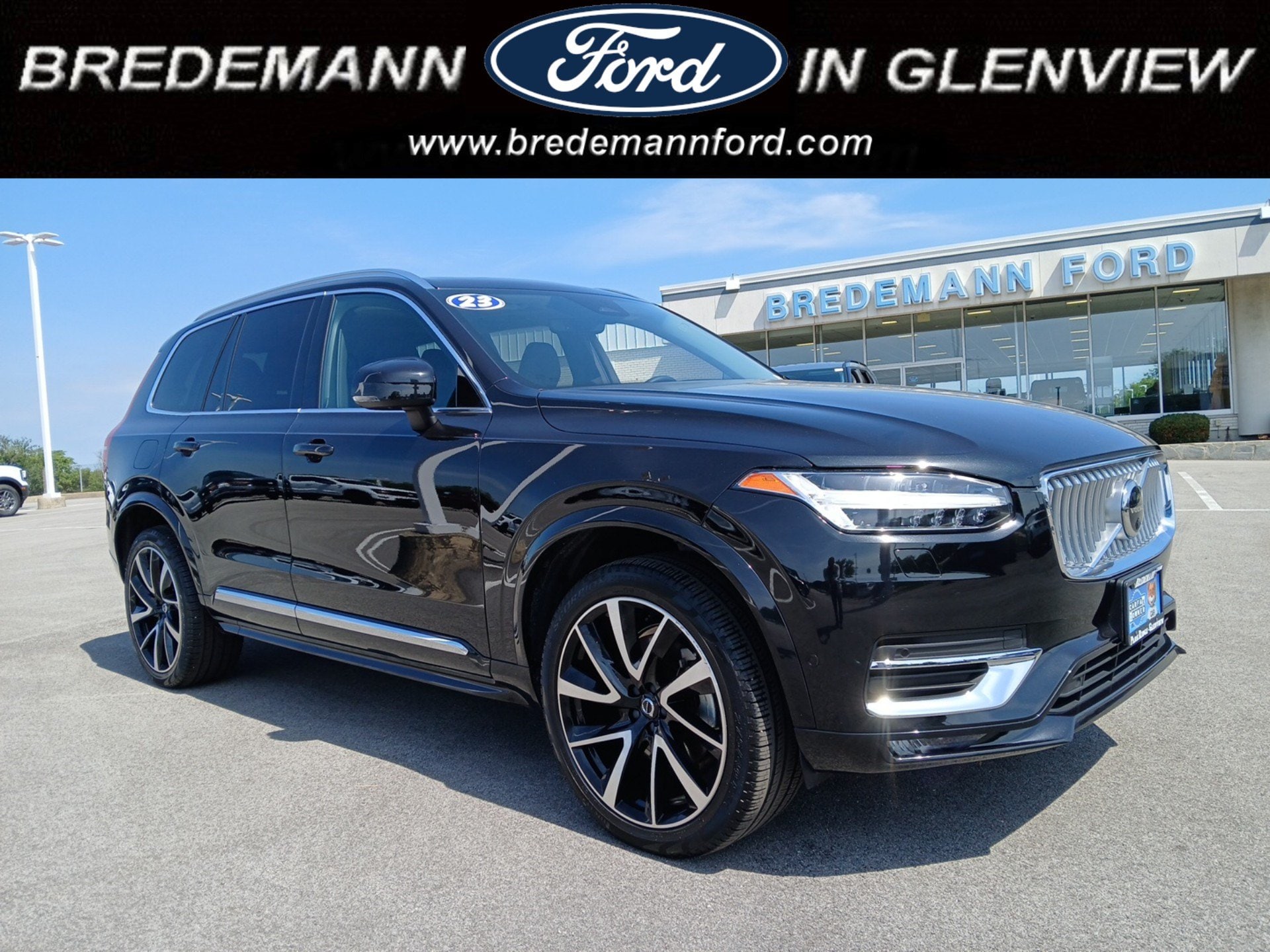 2023 Volvo XC90 B5 Plus 4WD's photo