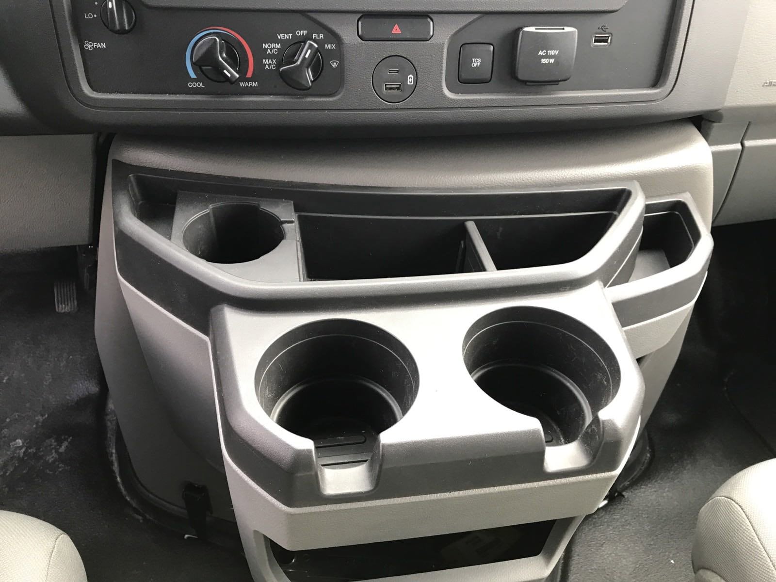 2024 Ford E-Series Cutaway Base - Photo 13