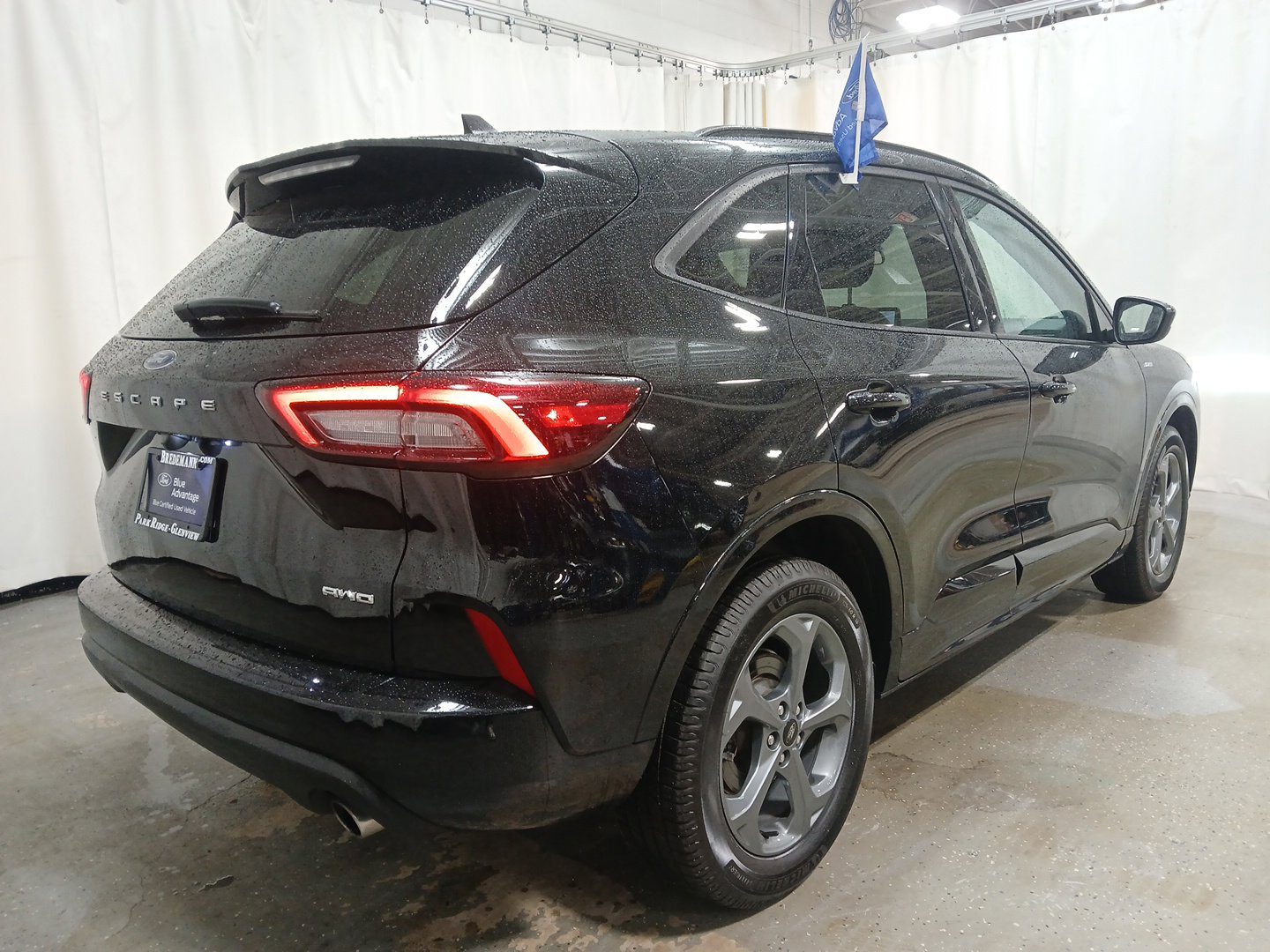 2023 Ford Escape ST-Line Select photo 3