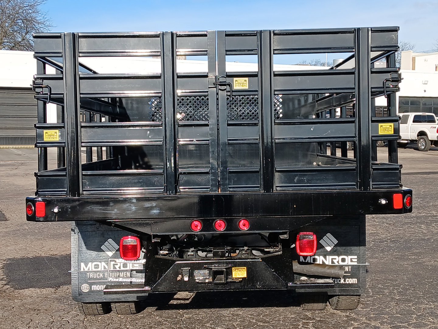 2024 Ford F-450 Super Duty Chassis Cab XL - Photo 18