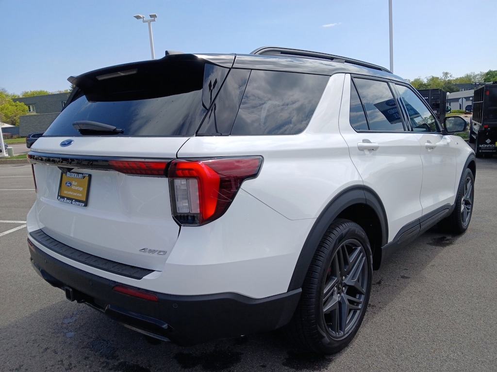 Certified 2025 Ford Explorer ST-Line SUV