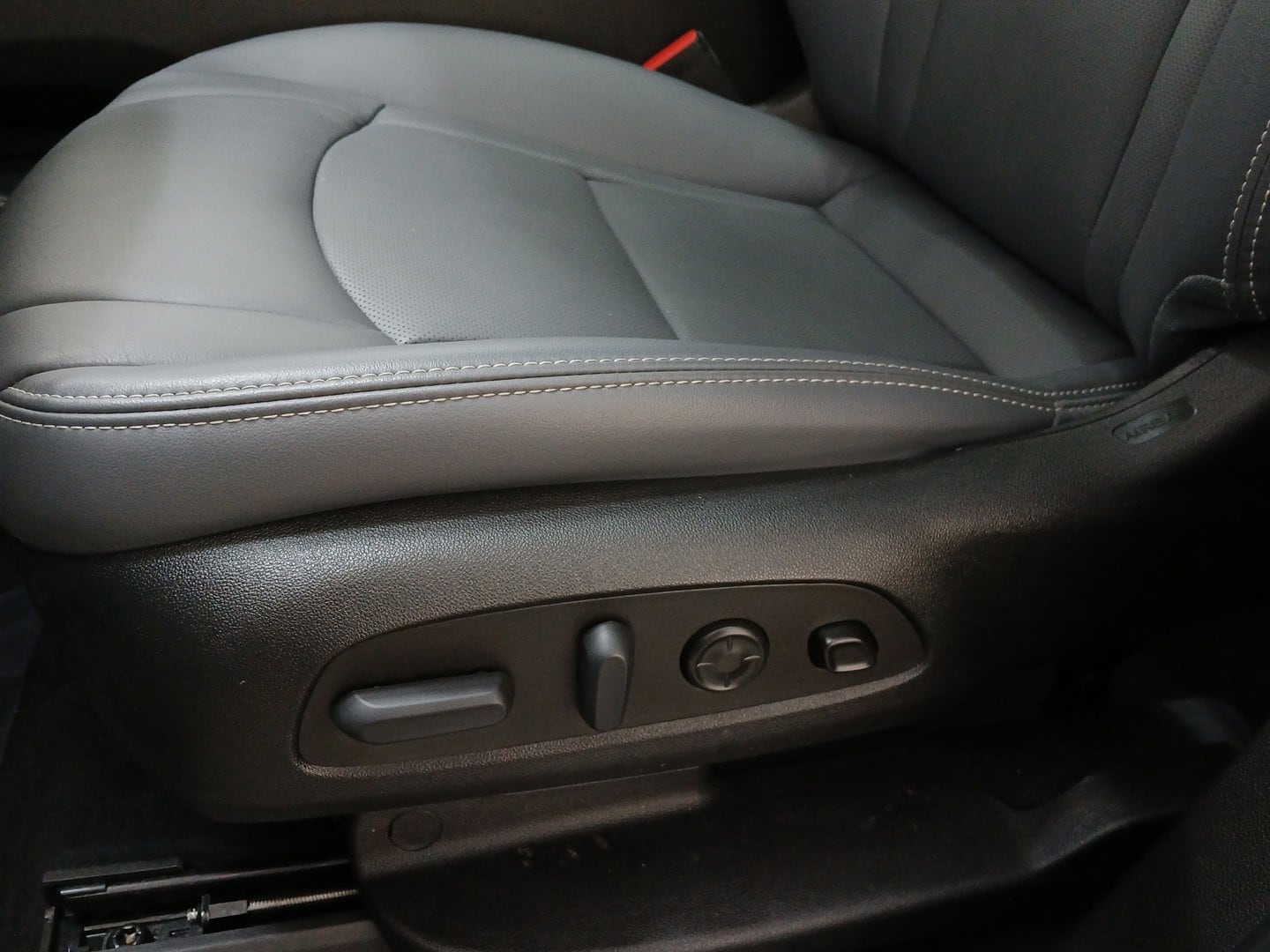 2023 Buick Enclave Premium - Photo 19