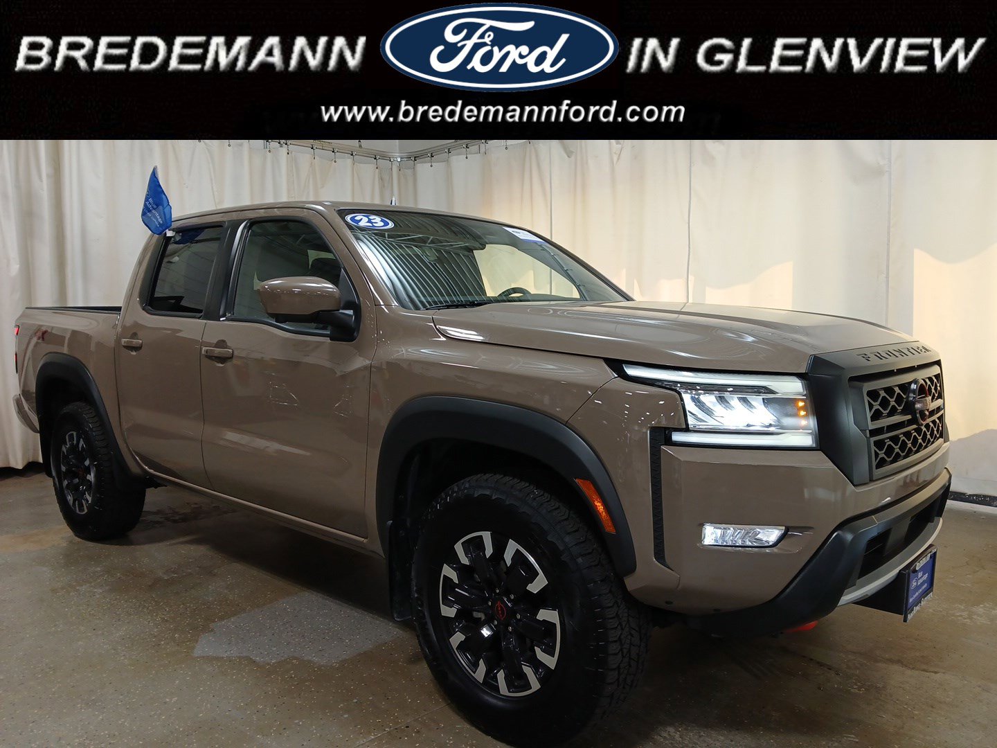 2023 Nissan Frontier PRO-4X's photo