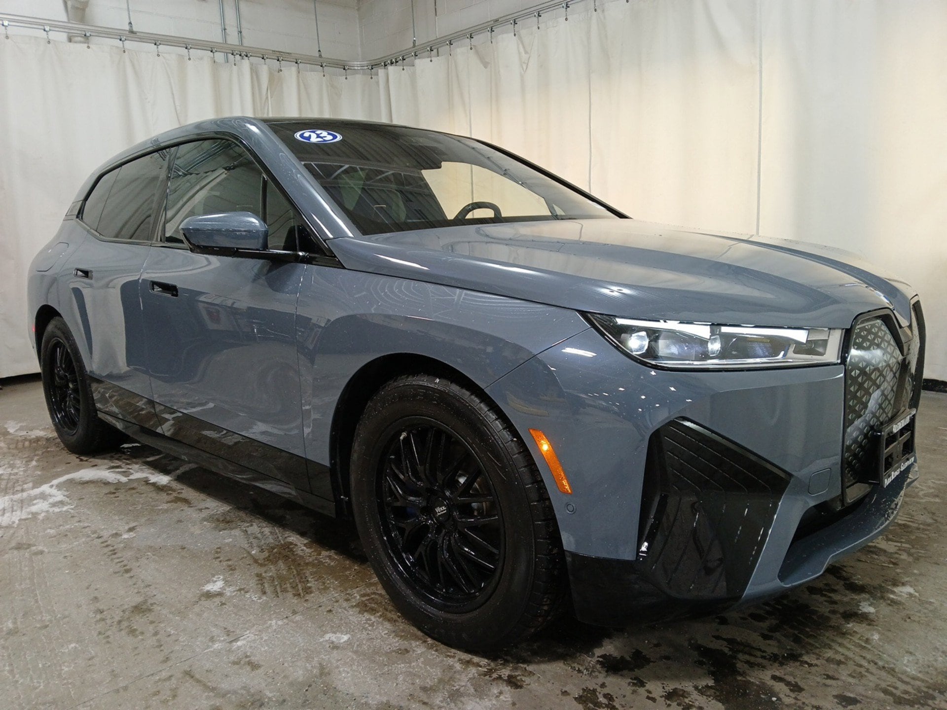 Used 2023 BMW iX Base with VIN WB523CF03PCM45720 for sale in Glenview, IL