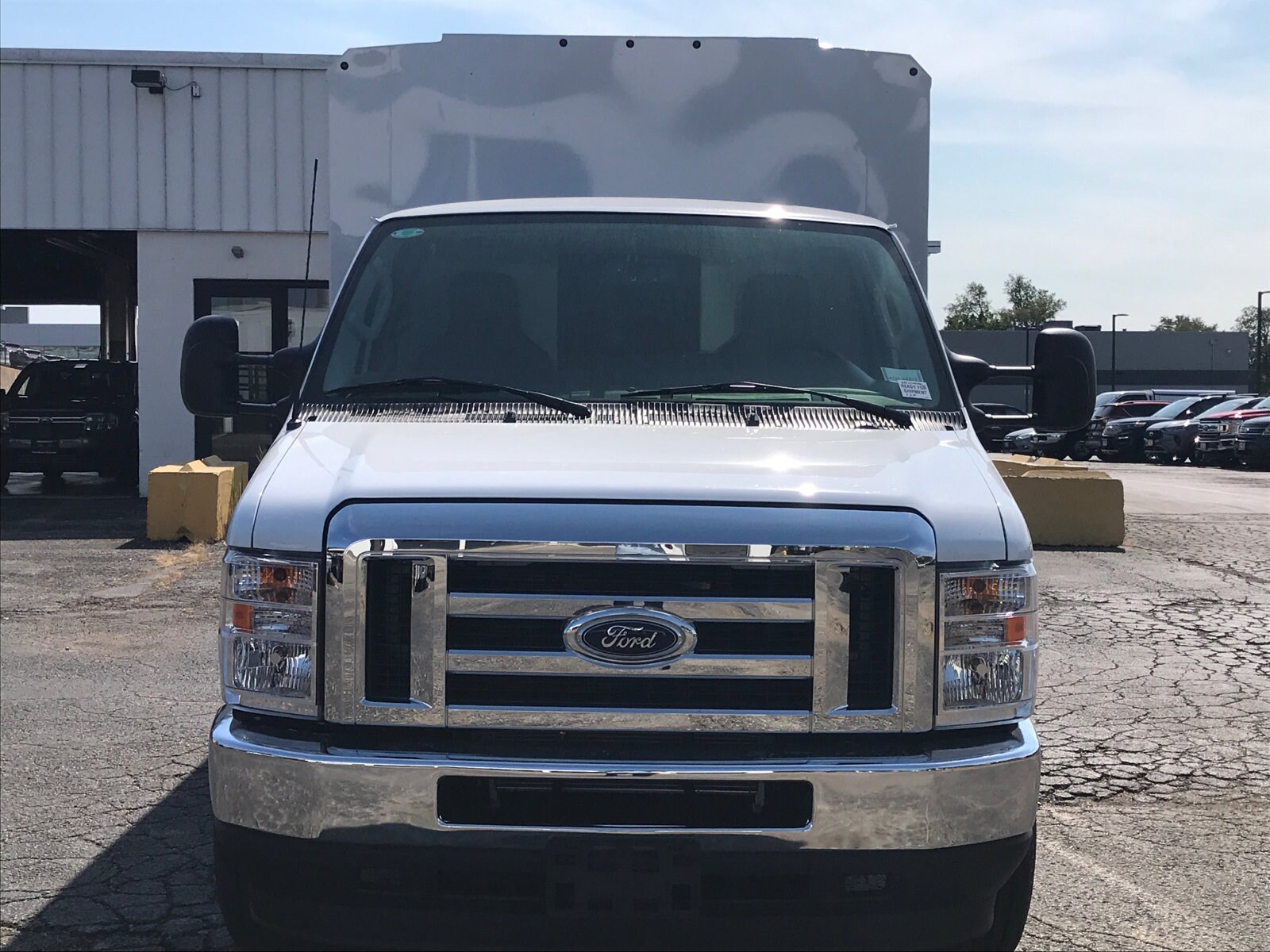 2025 Ford E-Series Cutaway Base - Photo 25