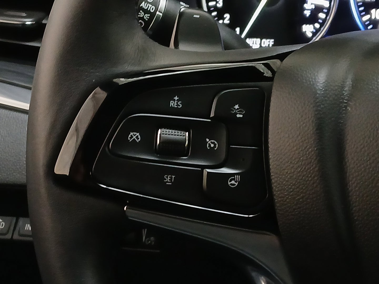 2023 Buick Enclave Premium - Photo 8