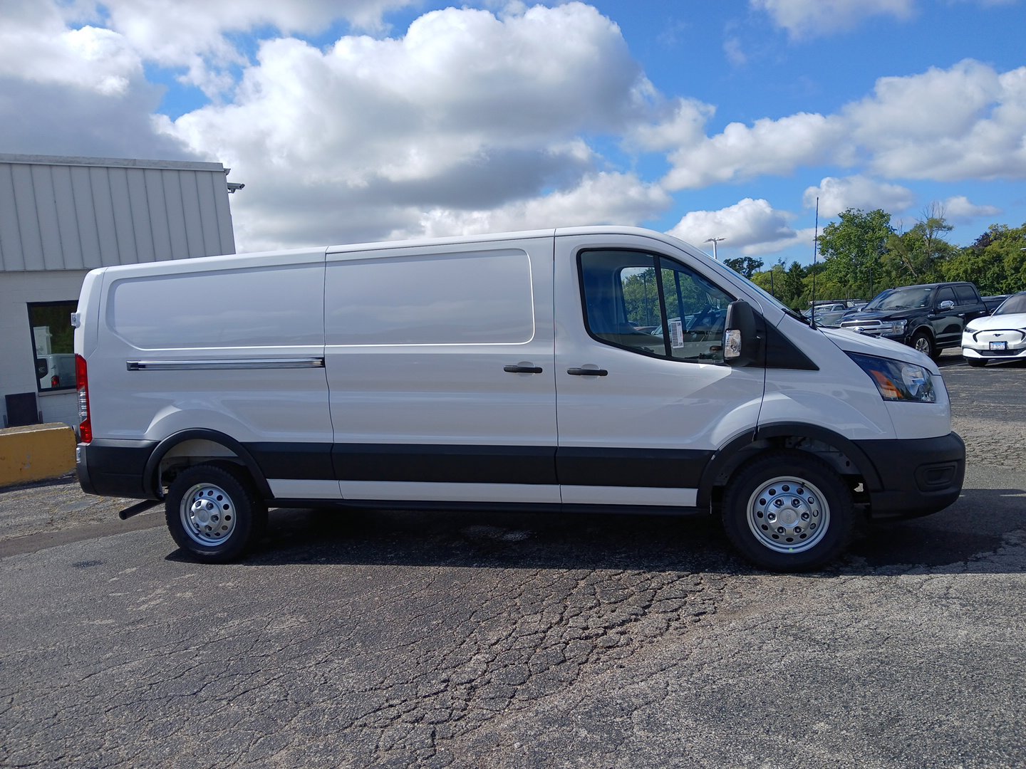 2025 Ford Transit Cargo Van photo 2