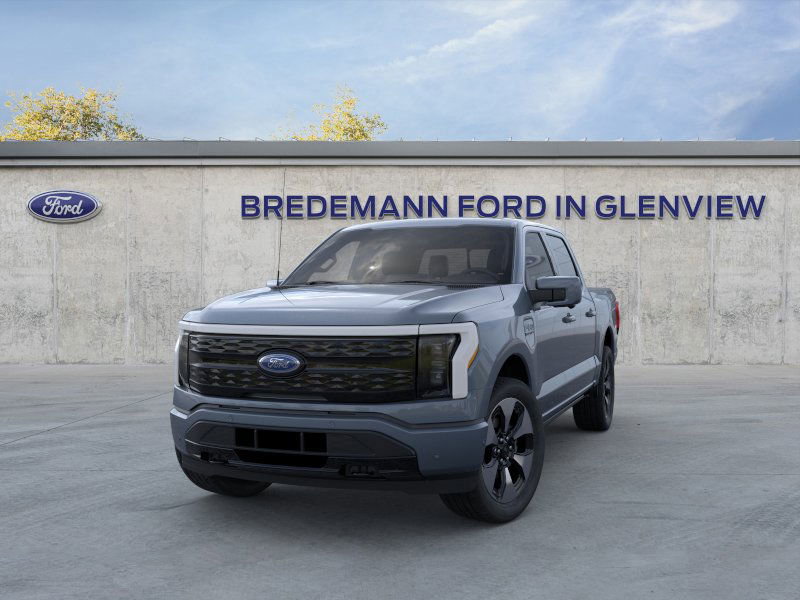 2023 Ford F-150 Lightning photo 2