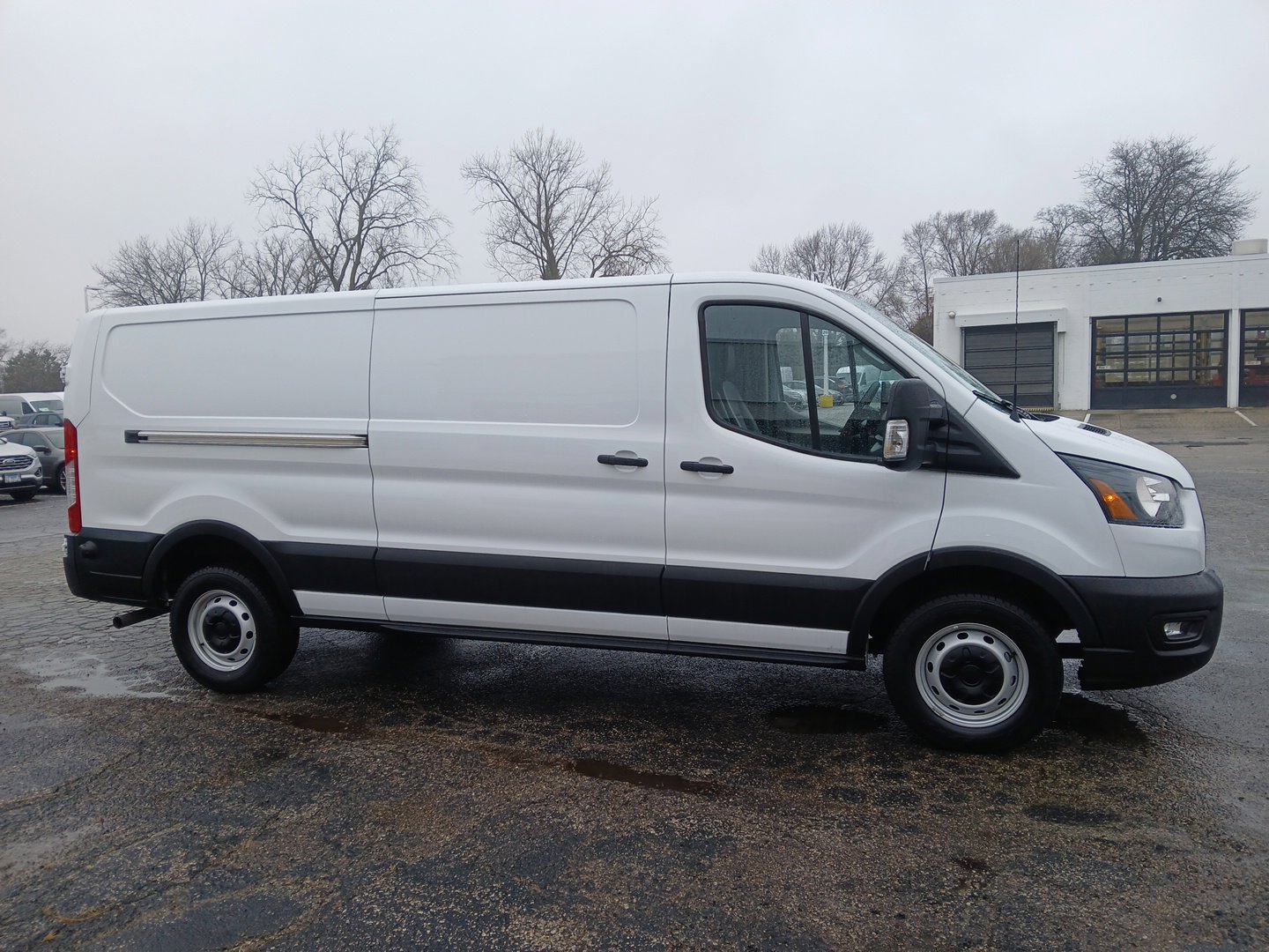 2024 Ford Transit Cargo Van photo 2