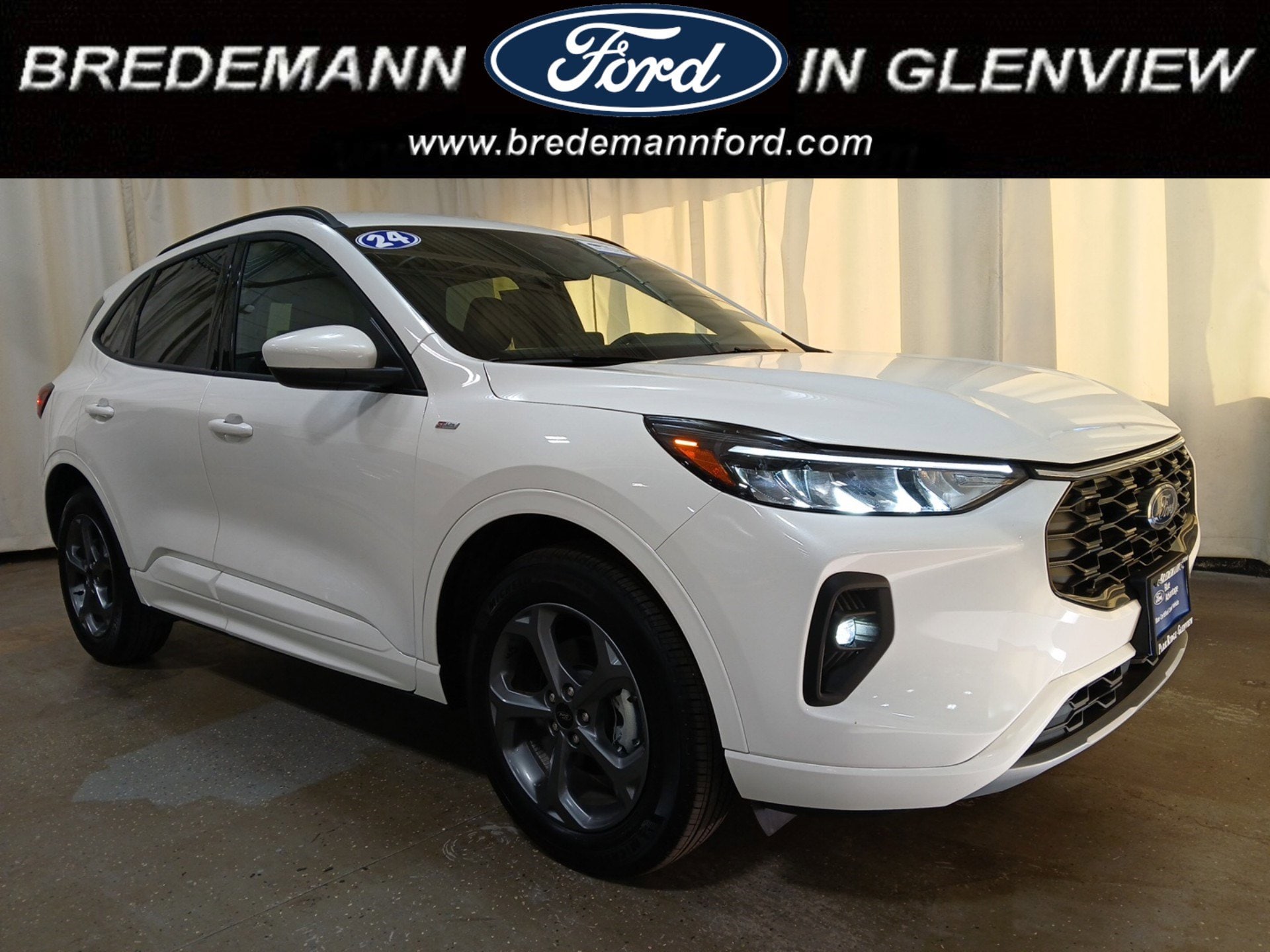 2024 Ford Escape ST-Line Select's photo