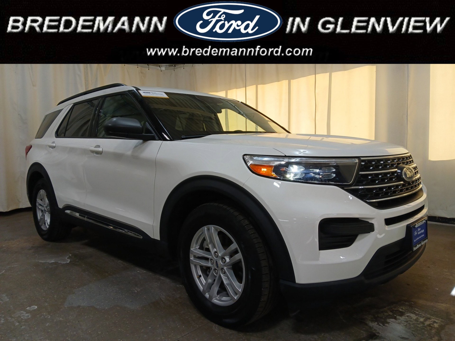 2022 Ford Explorer XLT's photo