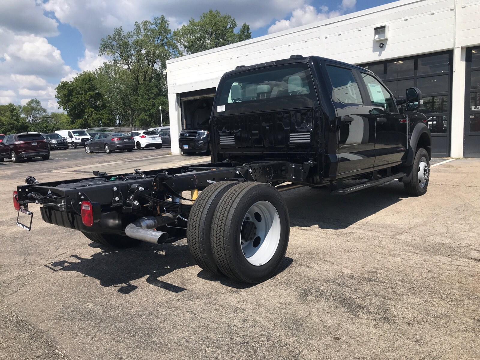 2024 Ford F-450 photo 3