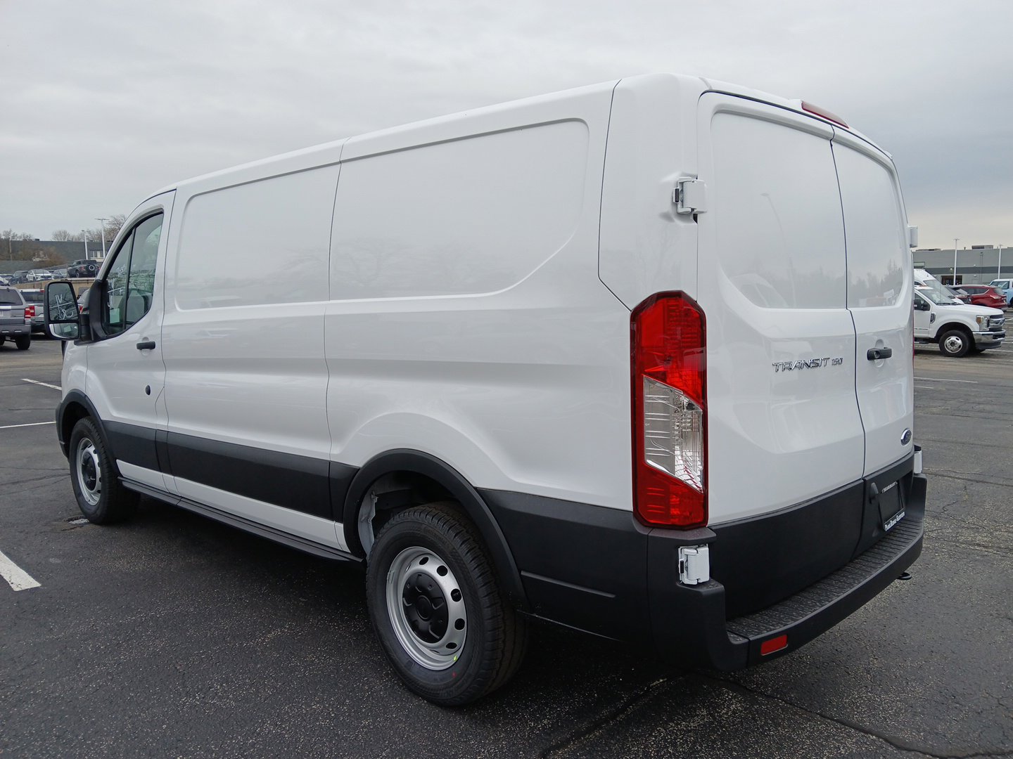 2025 Ford Transit Cargo Van photo 4