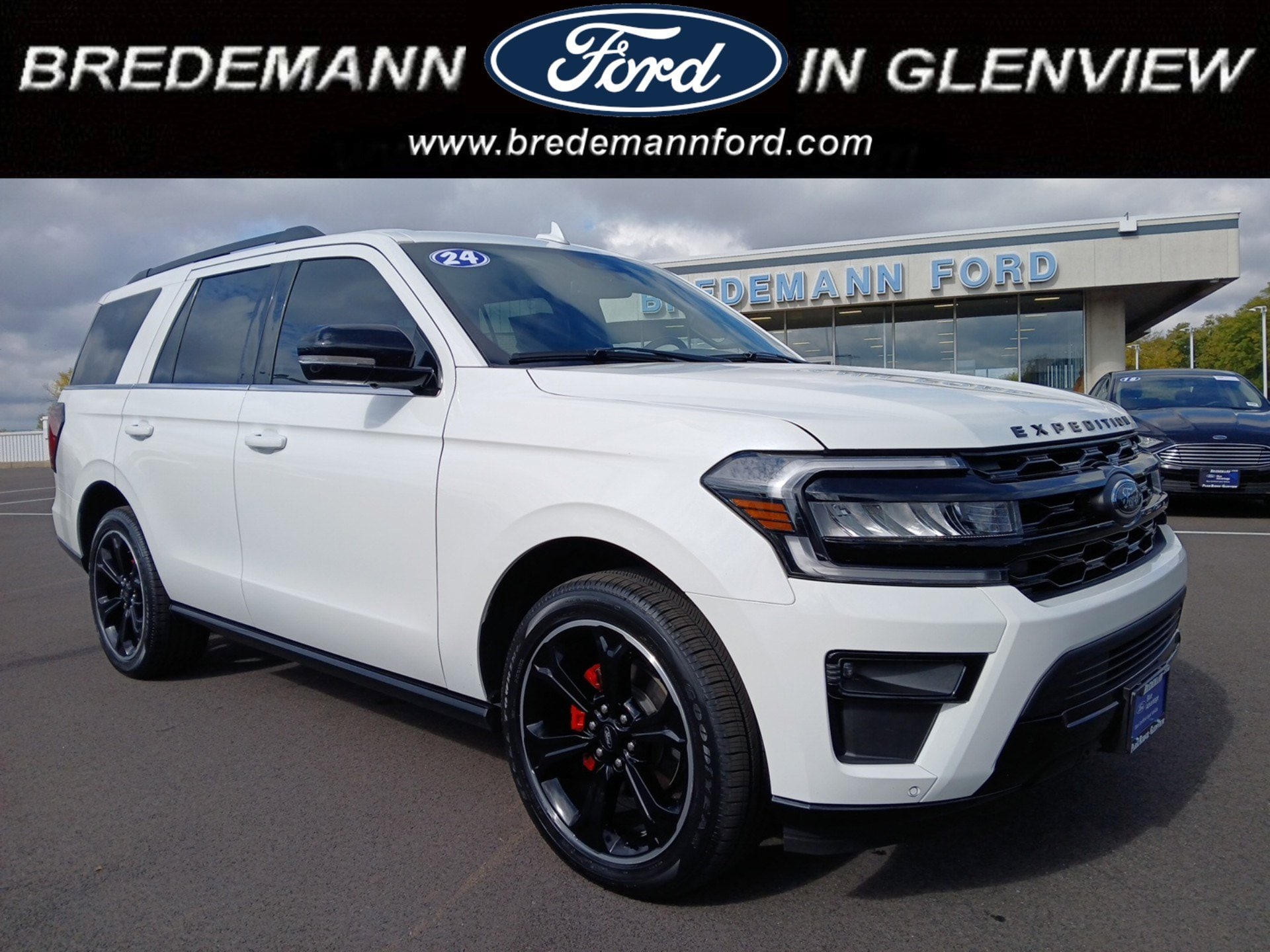 2024 Ford Expedition Limited's photo