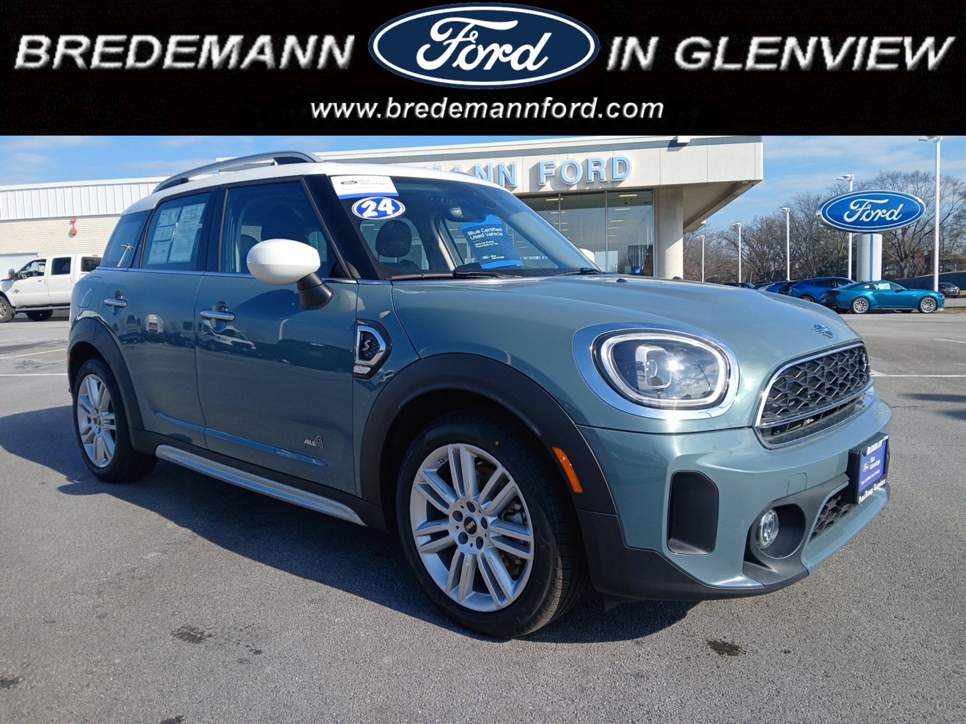2024 MINI Countryman Cooper S ALL4's photo