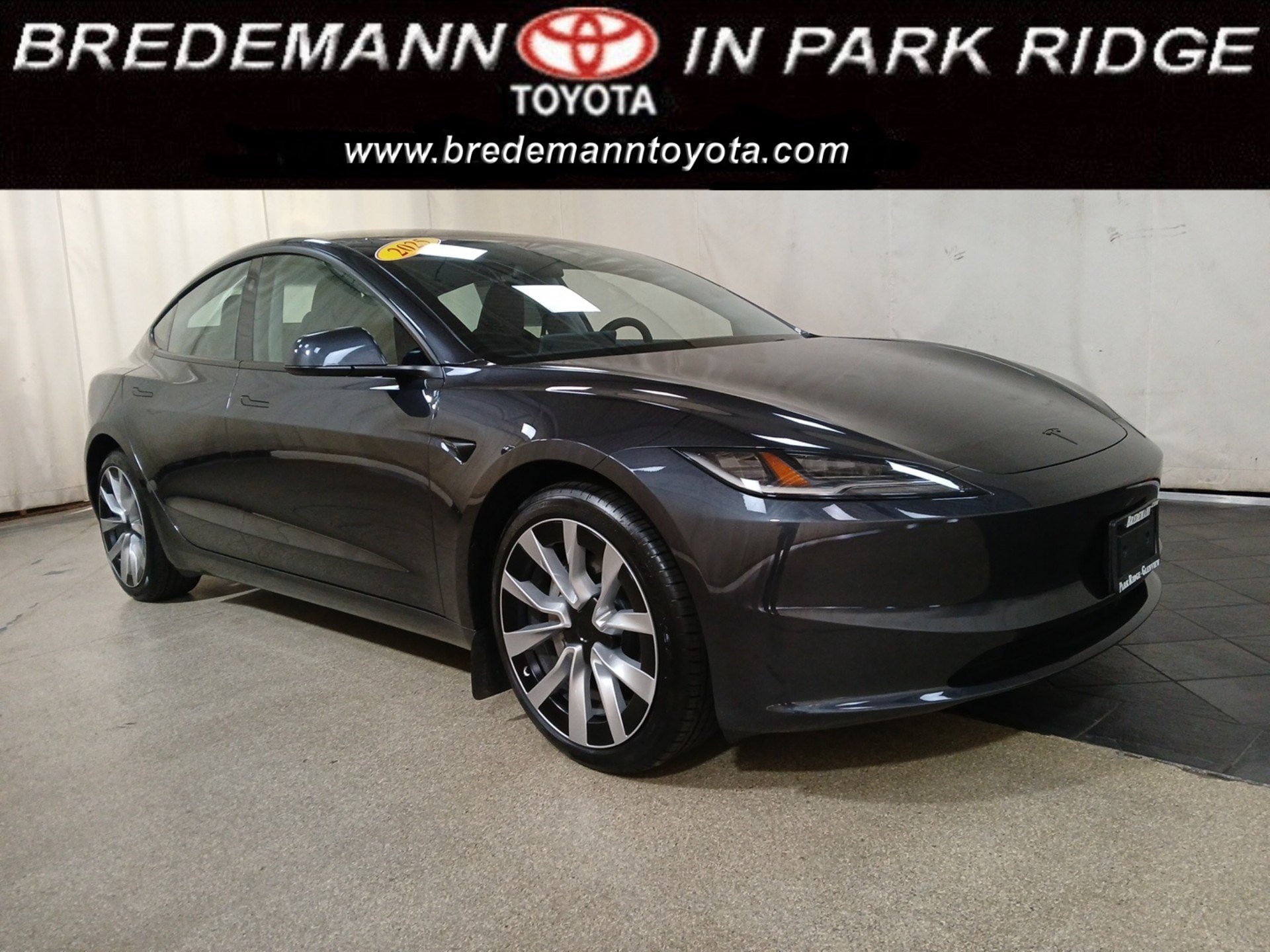 Used 2025 Tesla Model 3 Long Range with VIN 5YJ3E1EA1SF135496 for sale in Park Ridge, IL