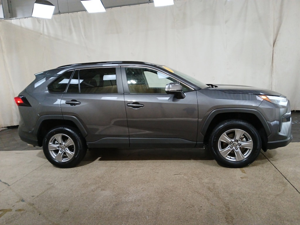 Used 2025 Toyota RAV4 XLE SUV