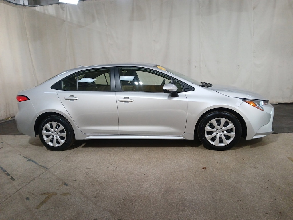 Used 2023 Toyota Corolla LE Sedan