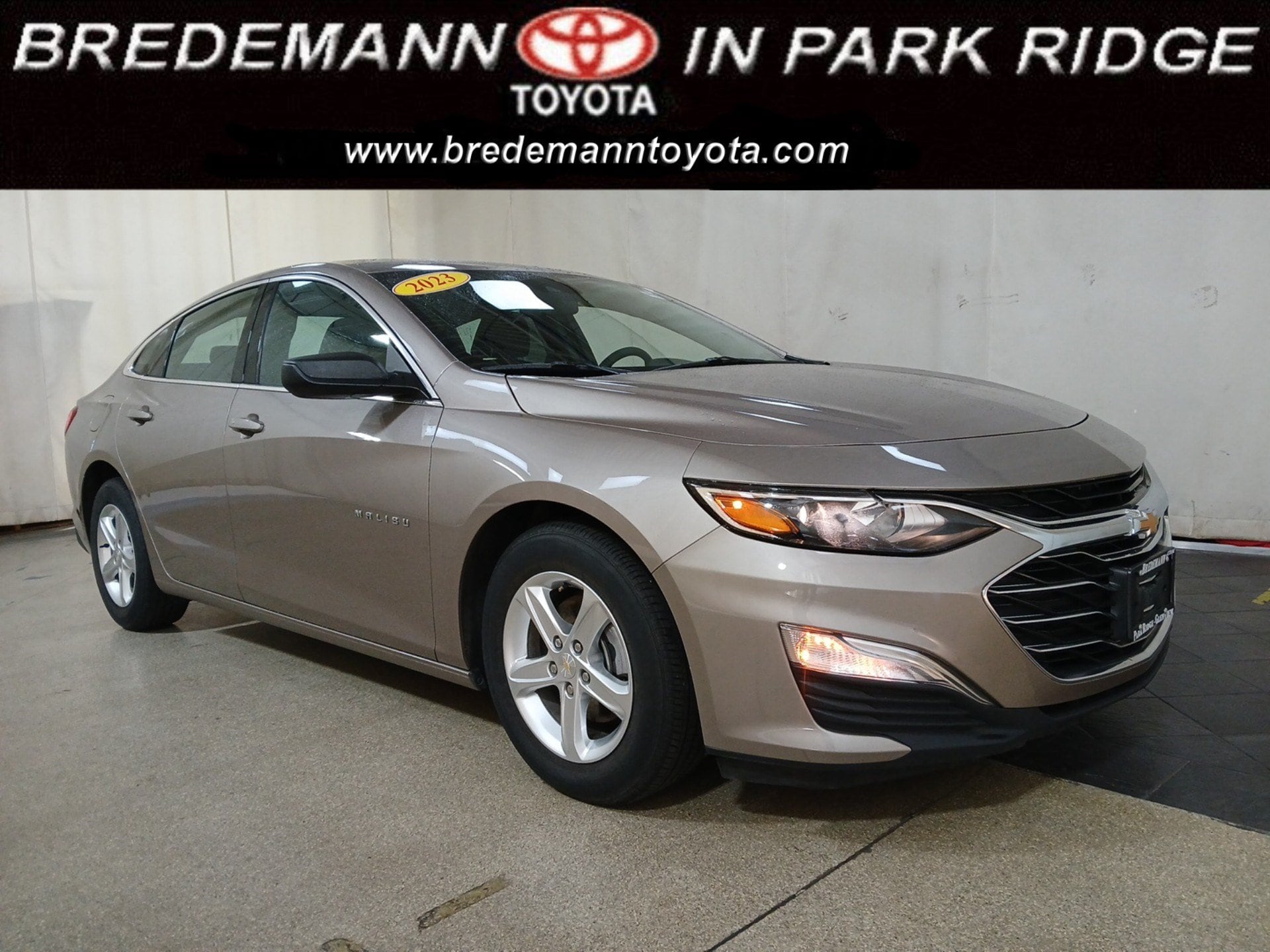 Used 2023 Chevrolet Malibu 1LS with VIN 1G1ZB5ST2PF235375 for sale in Park Ridge, IL