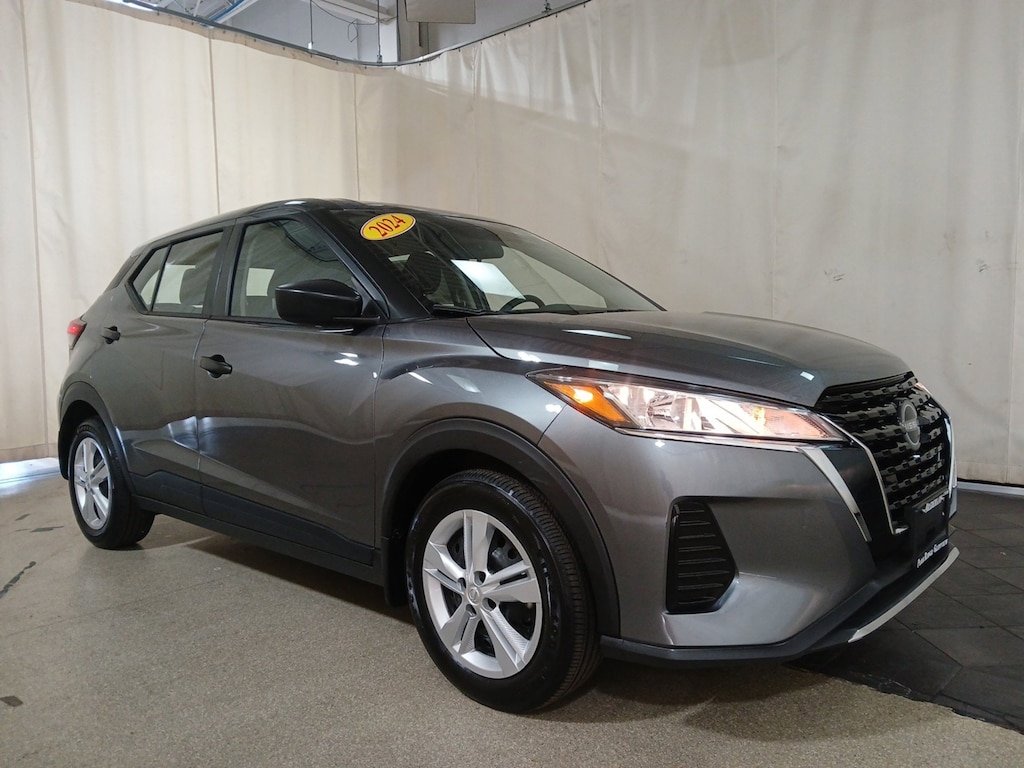 Used 2024 Nissan Kicks S SUV