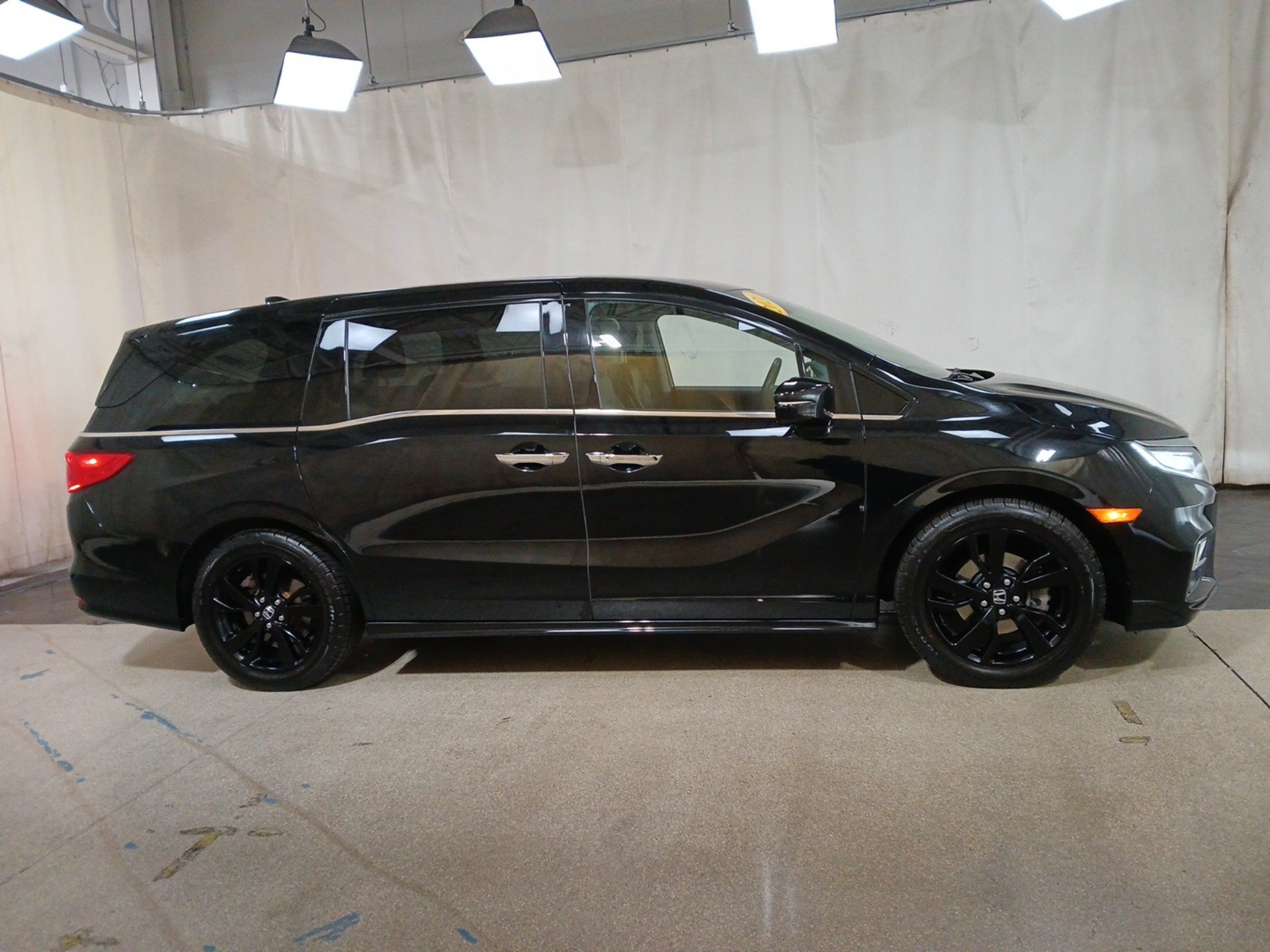 Used 2020 Honda Odyssey Elite Van