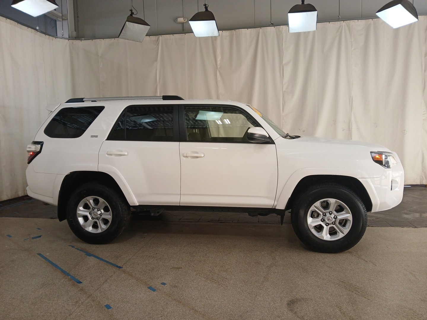 Used 2024 Toyota 4Runner SR5 with VIN JTEMU5JR0R6250716 for sale in Park Ridge, IL