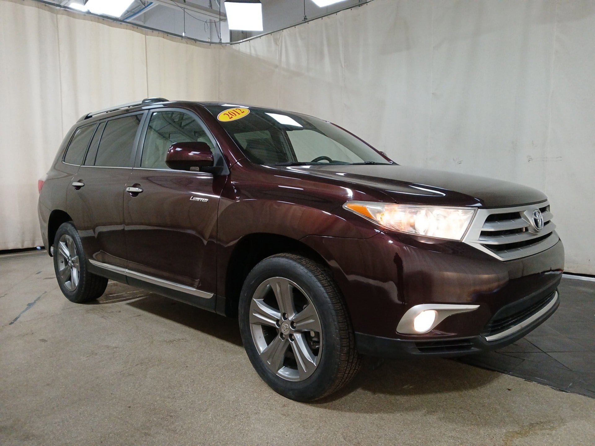Used 2012 Toyota Highlander Limited with VIN 5TDDK3EH7CS149910 for sale in Park Ridge, IL