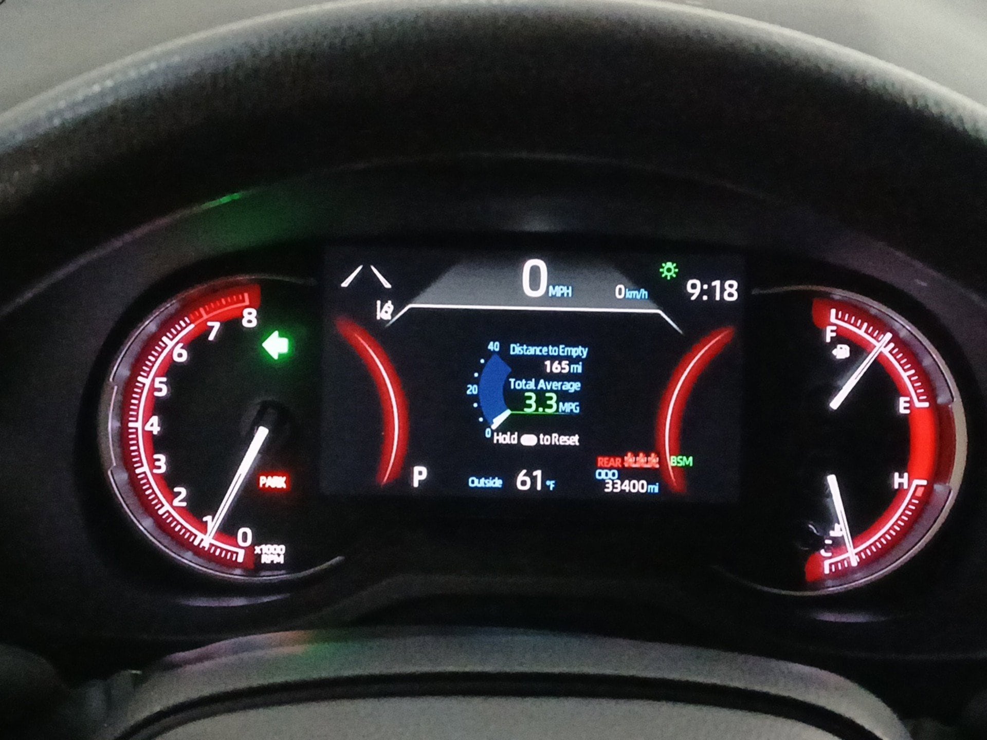 2025 Toyota RAV4 XLE - Photo 8