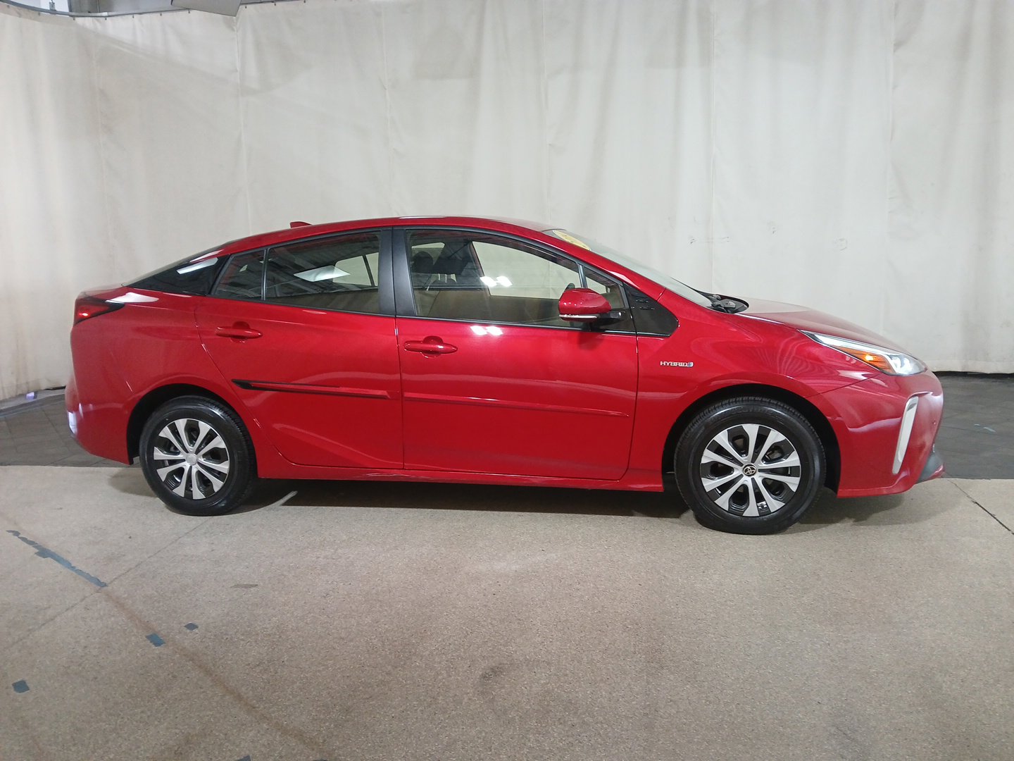 Certified 2019 Toyota Prius LE with VIN JTDL9RFUXK3002518 for sale in Park Ridge, IL